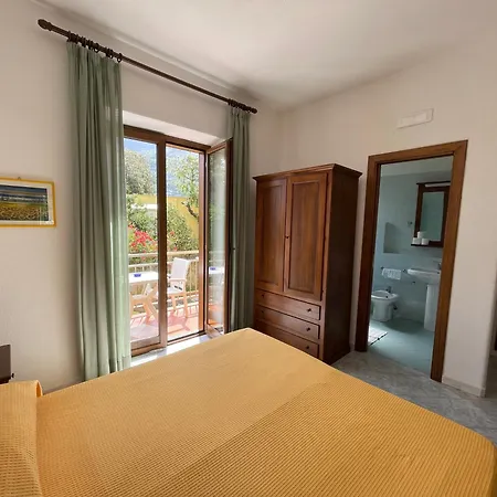 Apartment Andrea A Mare *